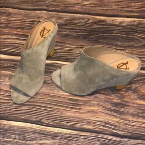 Vince Camuto Signature Tamiko- Open Back Wedge